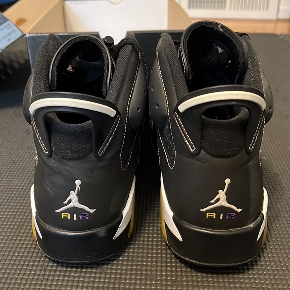 Air Jordan 6 Retro  Lakers - Picture 6 of 7